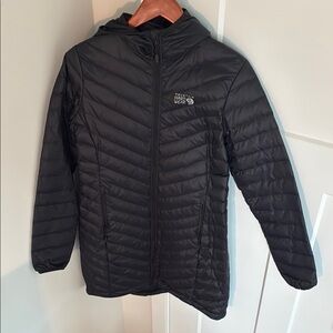 Mountain Hardwear Black Puffer Jacket